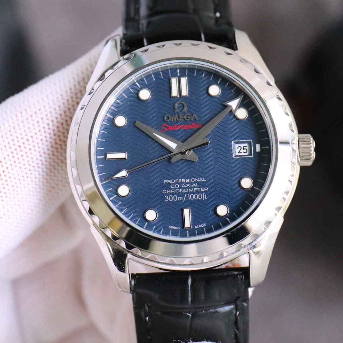 Omega 23730 Replica