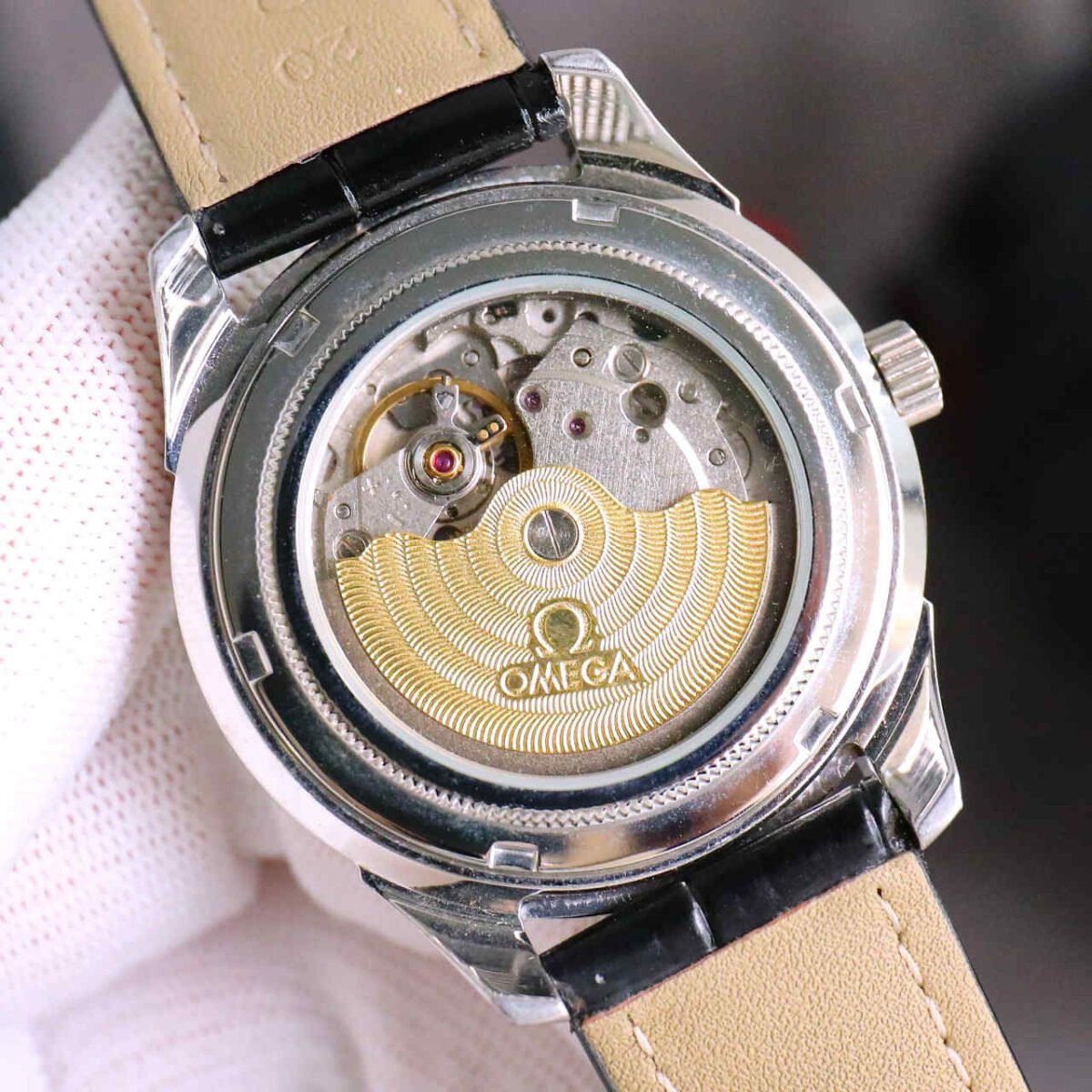 Omega 21922 Replica