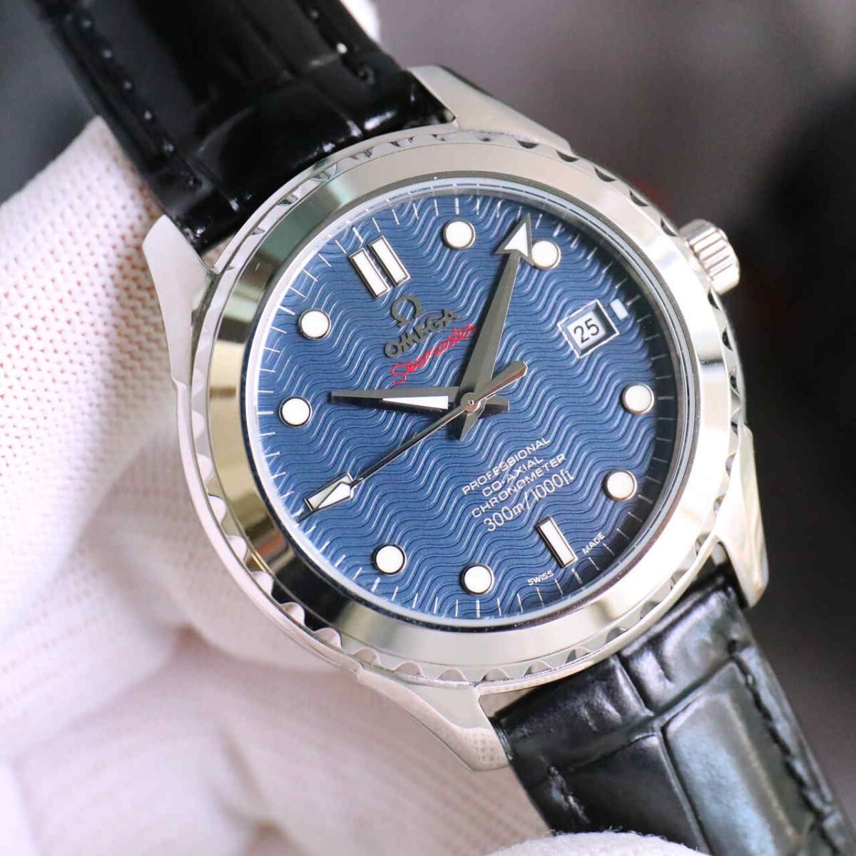 Omega 23730 Replica